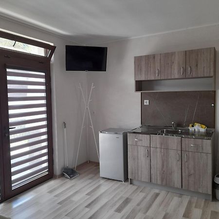 Guest Rooms Ider Sapareva Banya Bagian luar foto