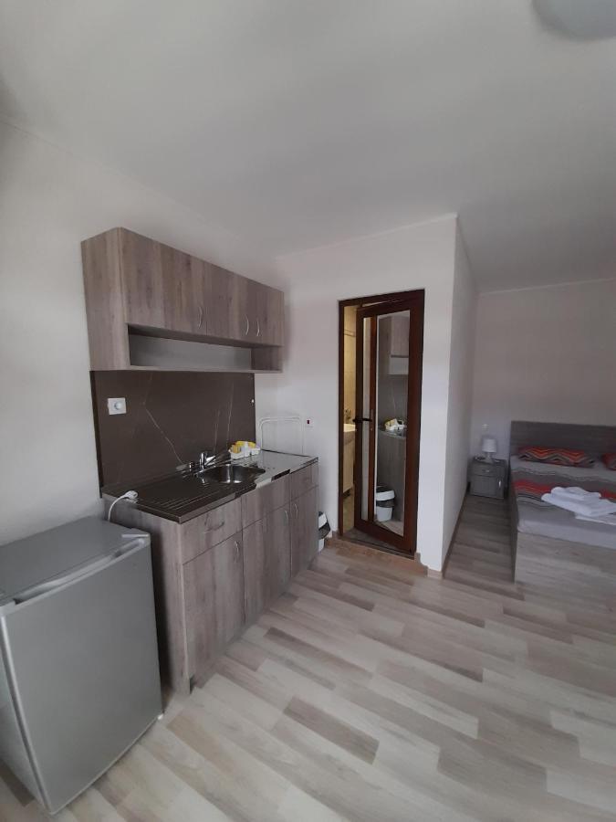 Guest Rooms Ider Sapareva Banya Bagian luar foto