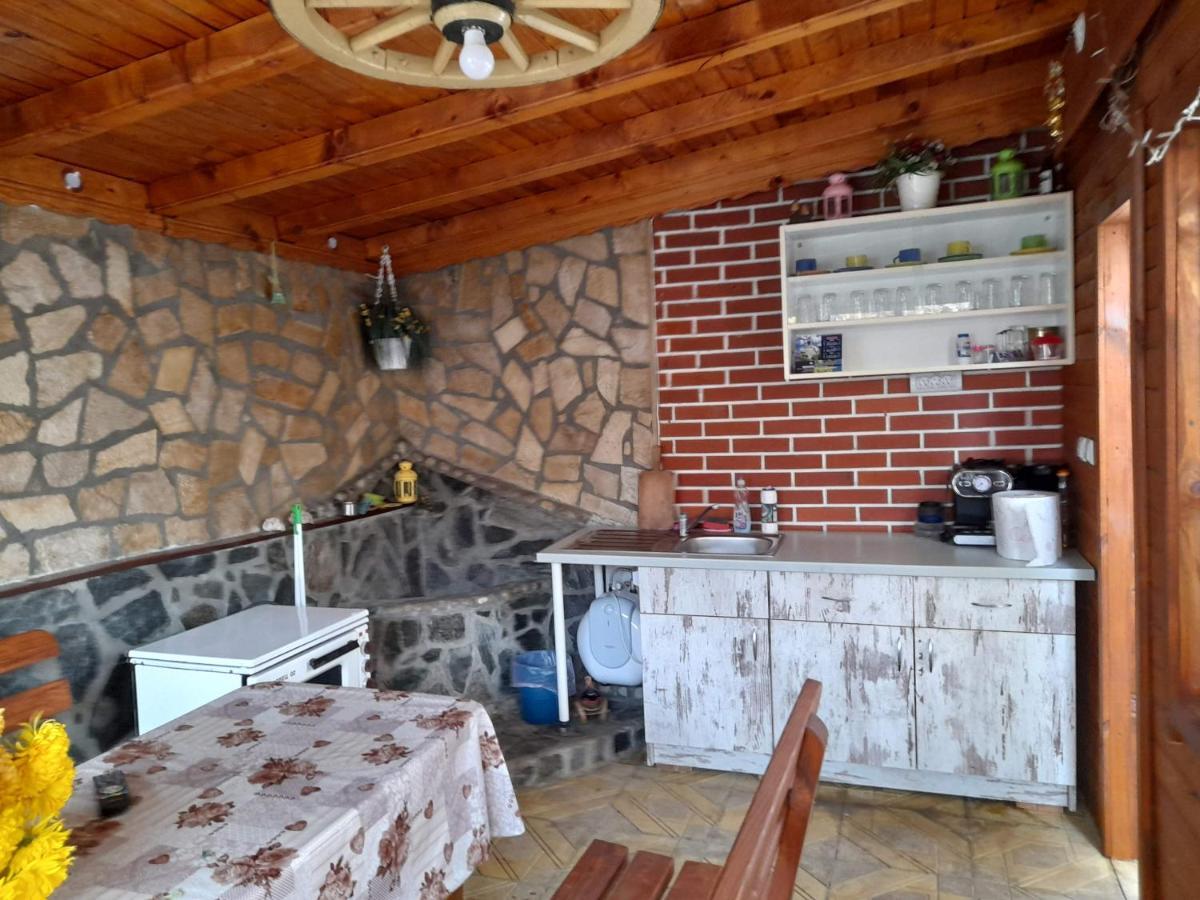 Guest Rooms Ider Sapareva Banya Bagian luar foto