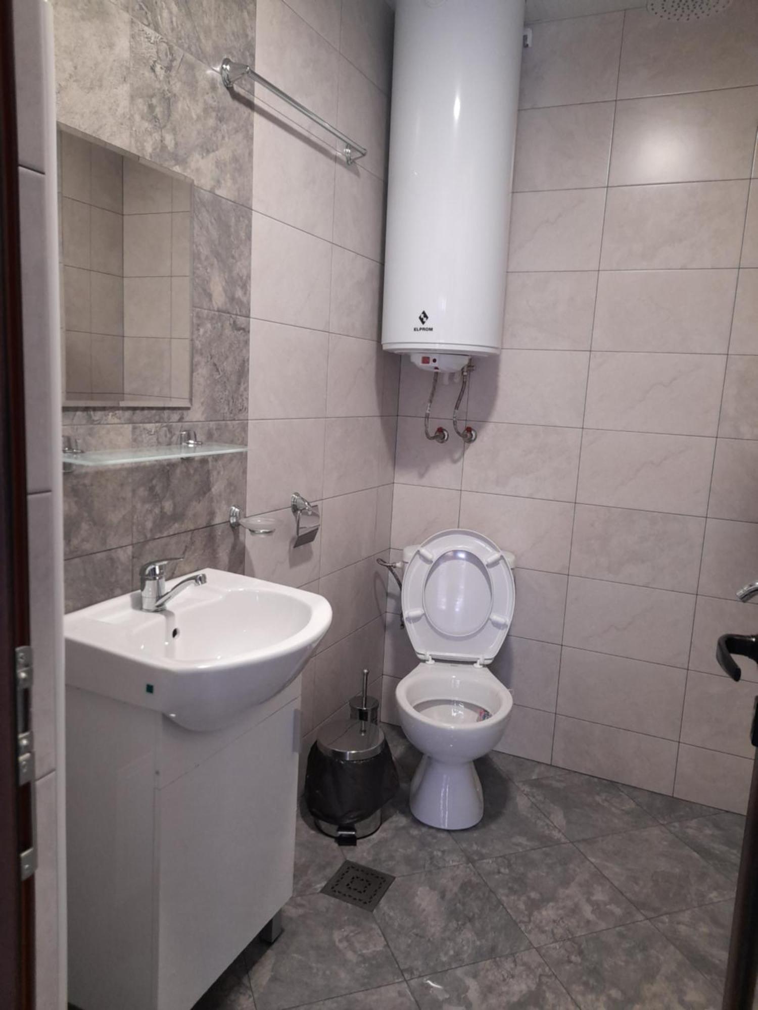 Guest Rooms Ider Sapareva Banya Bagian luar foto