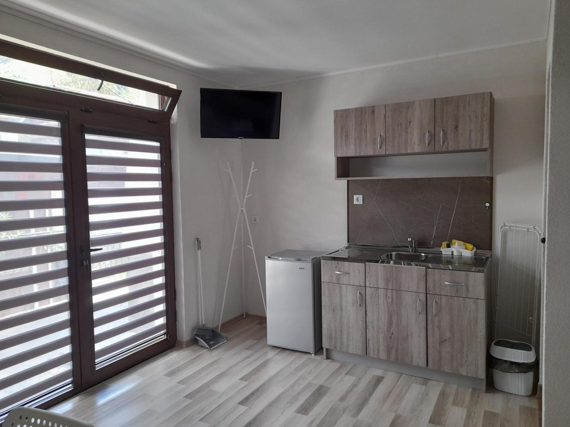 Guest Rooms Ider Sapareva Banya Bagian luar foto