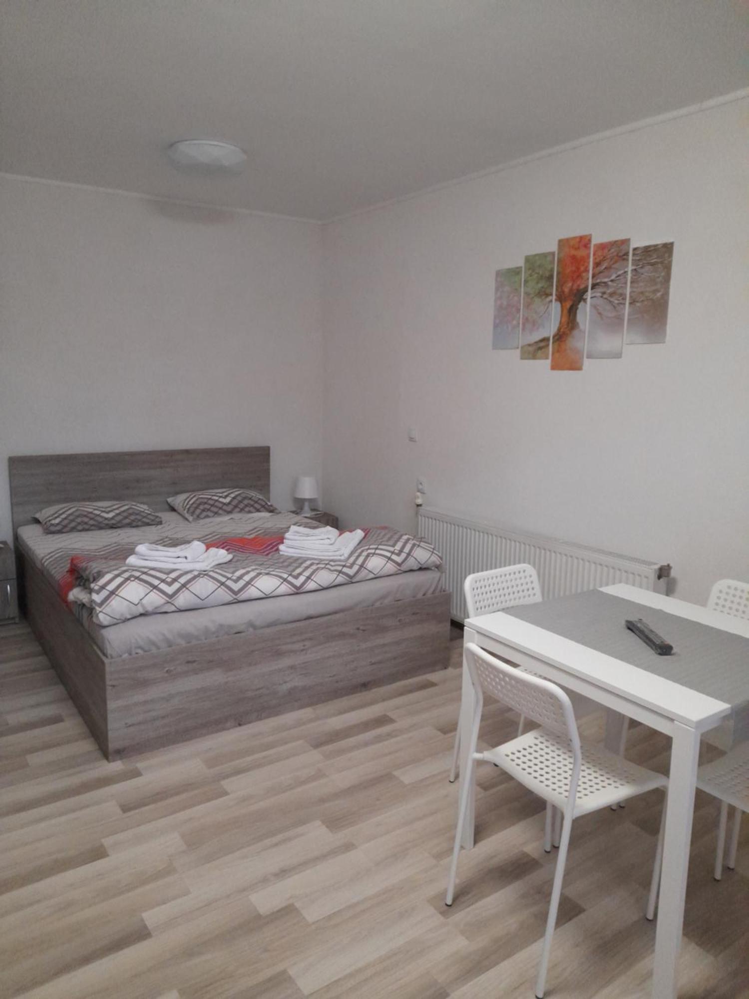 Guest Rooms Ider Sapareva Banya Bagian luar foto