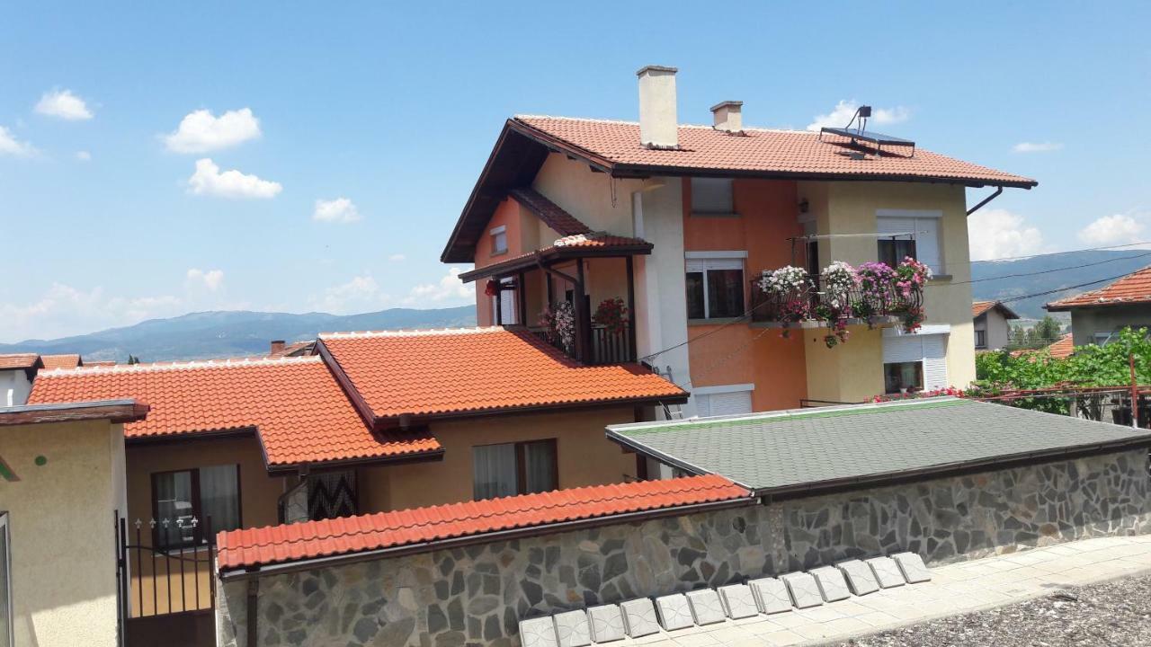Guest Rooms Ider Sapareva Banya Bagian luar foto