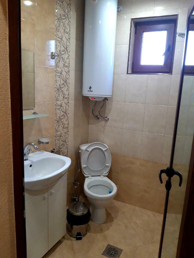 Guest Rooms Ider Sapareva Banya Bagian luar foto